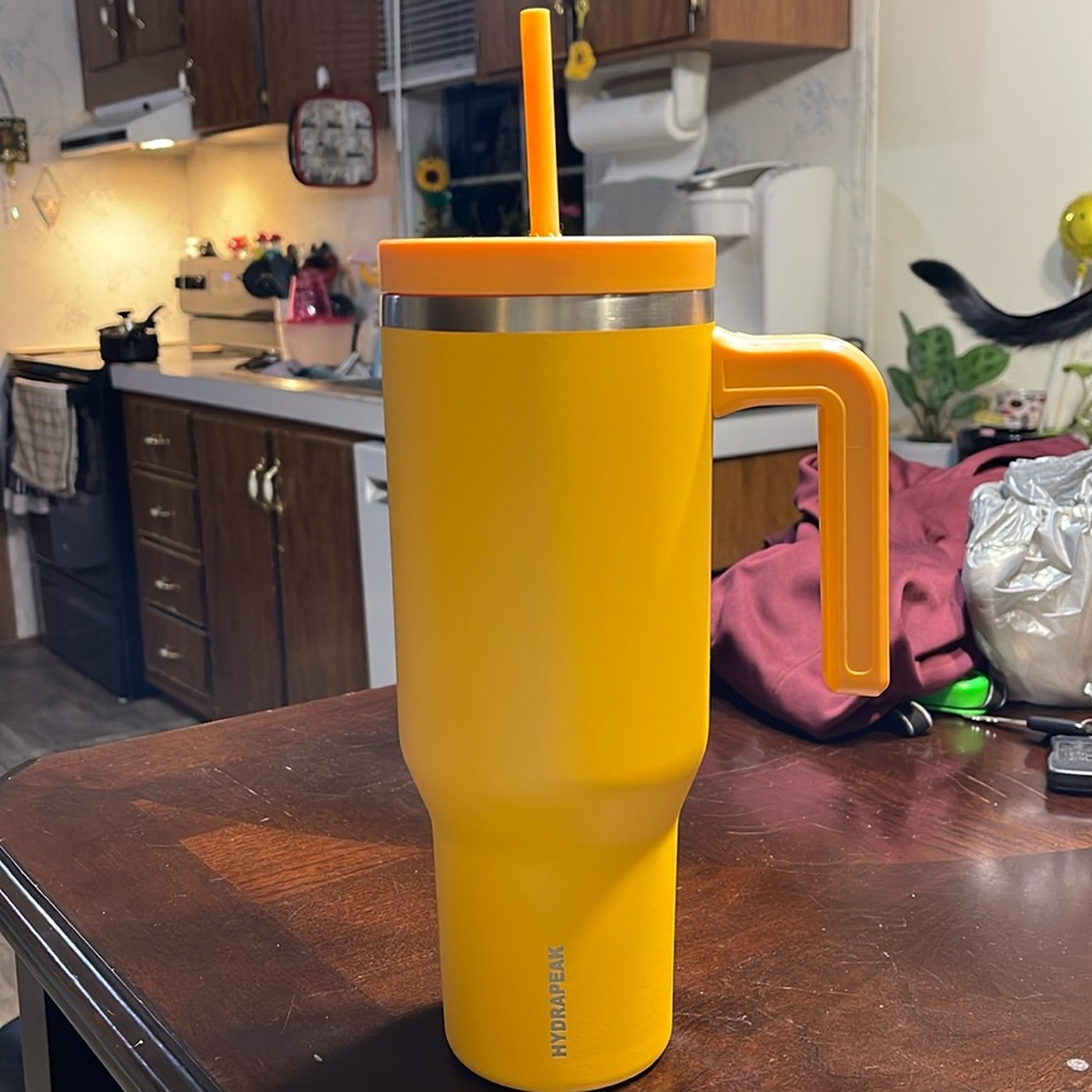 Hydrapeak water bottle!